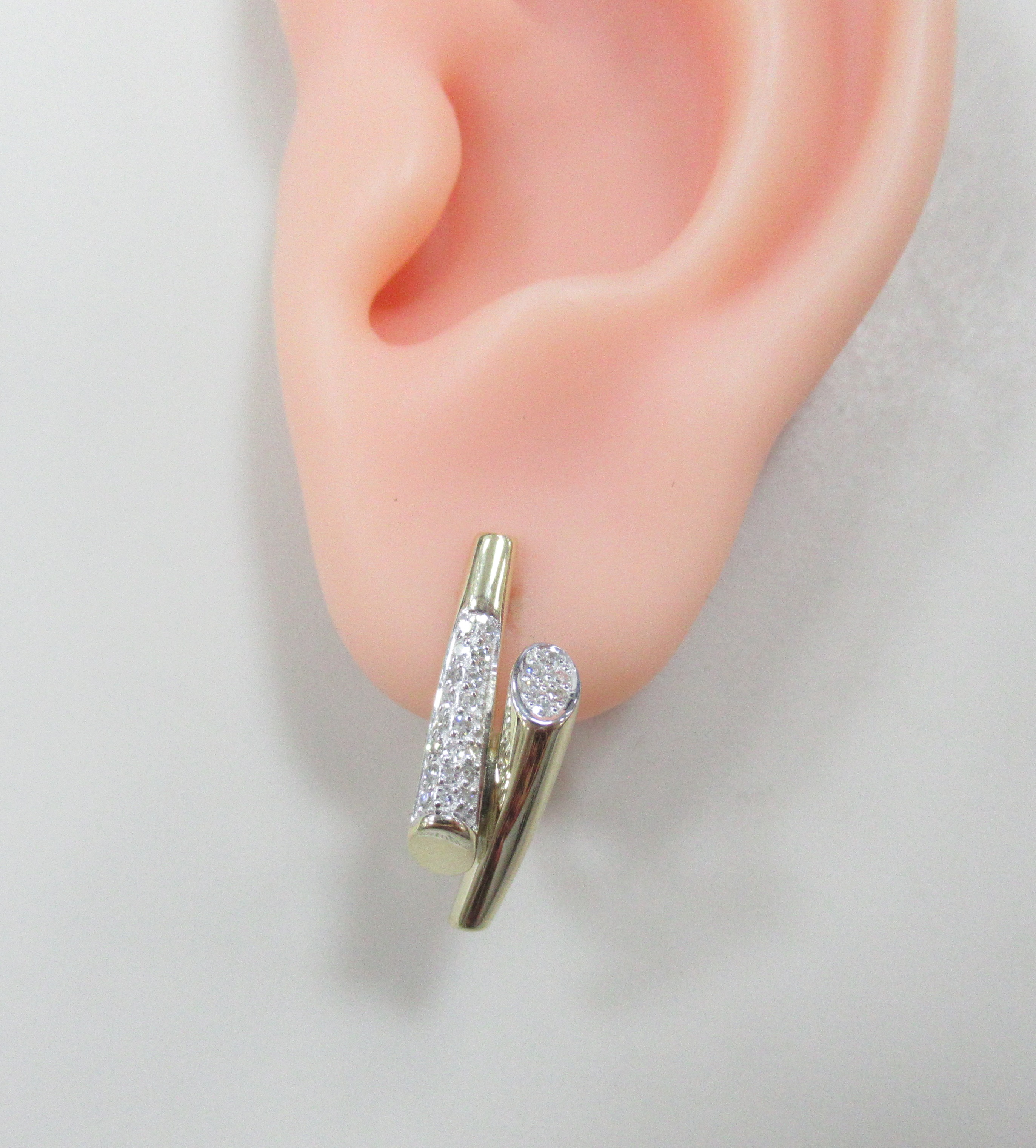 10511-001207 Серьги (Au 585)